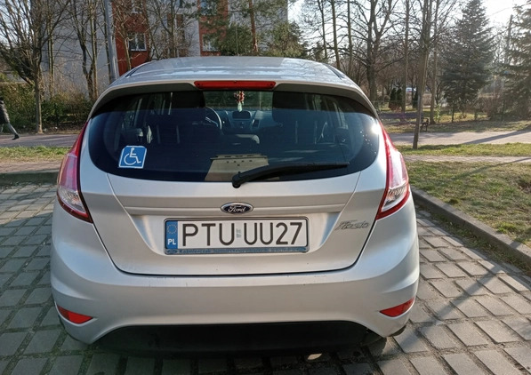 Ford Fiesta cena 19000 przebieg: 143877, rok produkcji 2013 z Poznań małe 16
